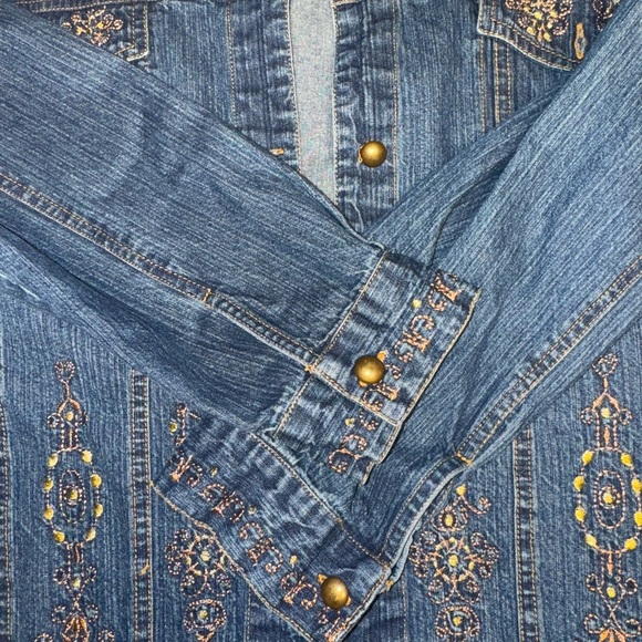 Vintage gold Embroidered Denim Jacket 90’s western style floral embroidery - Picture 7 of 11